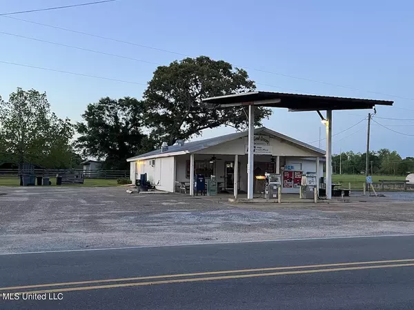 Perkinston, MS 39573,1023 King Bee Road