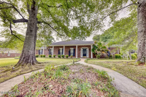 Gulfport, MS 39503,17089 Gina Lane