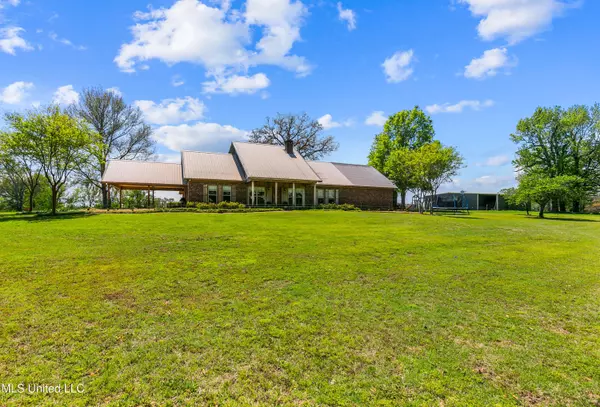 Benton, MS 39039,11382 Highway 433