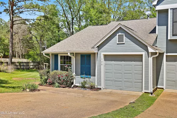 Clinton, MS 39056,136 Amberwood Drive