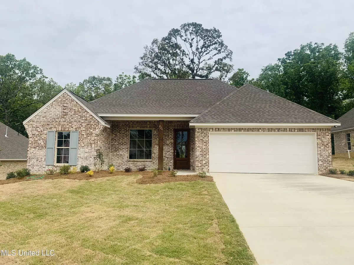 Madison, MS 39110,226 Crestwood Place