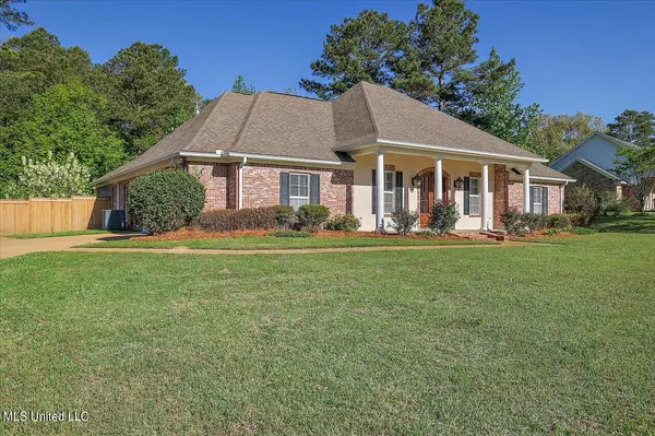 Terry, MS 39170,105 Rowan Oak Place