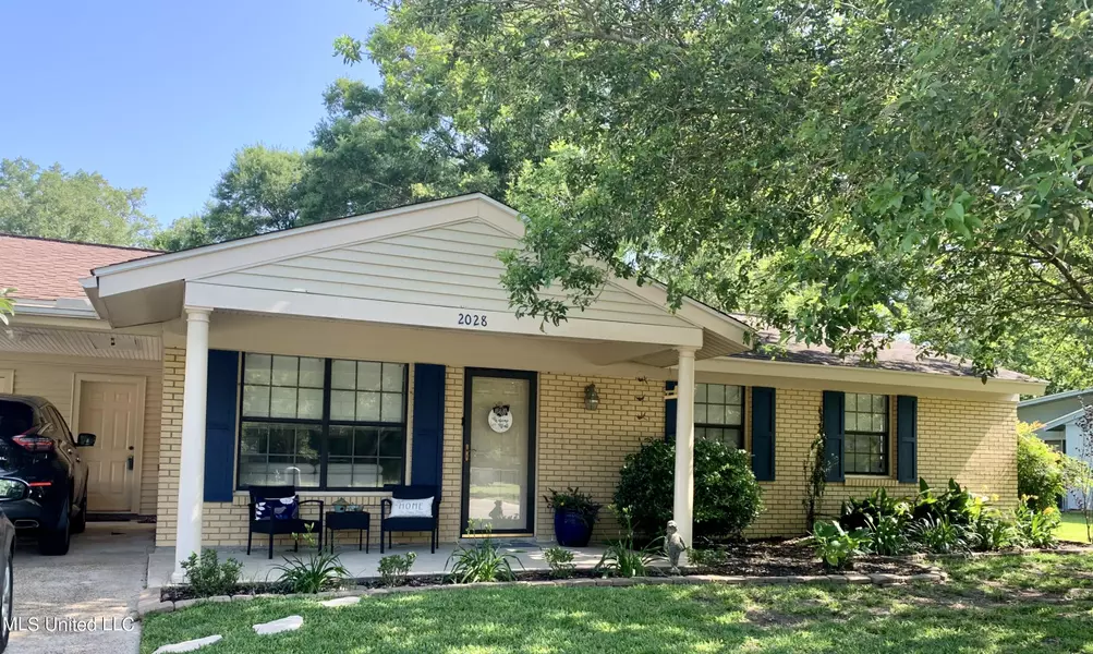 2028 Hand Drive, Gulfport, MS 39507