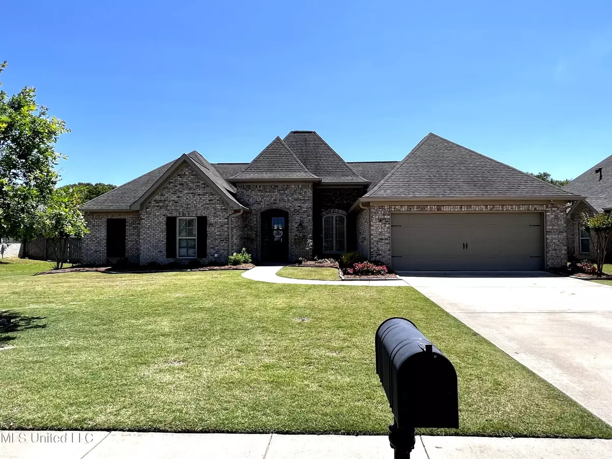 Brandon, MS 39042,156 Belle Oak Drive