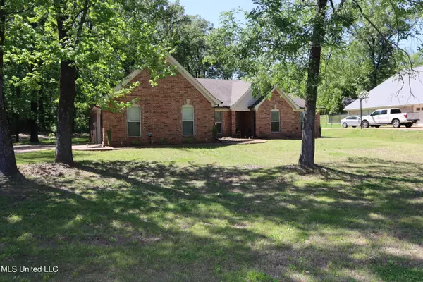 7847 Holly Ridge Drive, Horn Lake, MS 38637