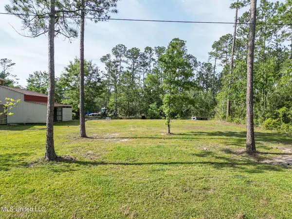 Bay Saint Louis, MS 39520,6079 4th Street