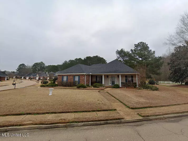 100 Pavilion Drive, Brandon, MS 39042