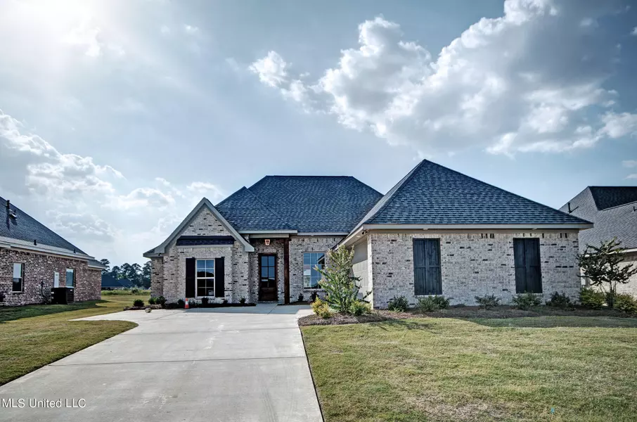 1109 Old Court Crossing, Flowood, MS 39232