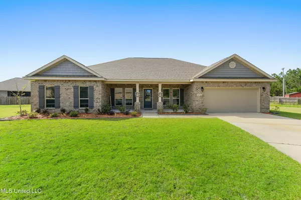 1217 Plantain Drive, Ocean Springs, MS 39564