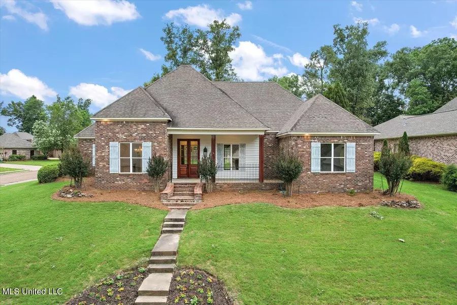 121 Muscadine Path, Madison, MS 39110