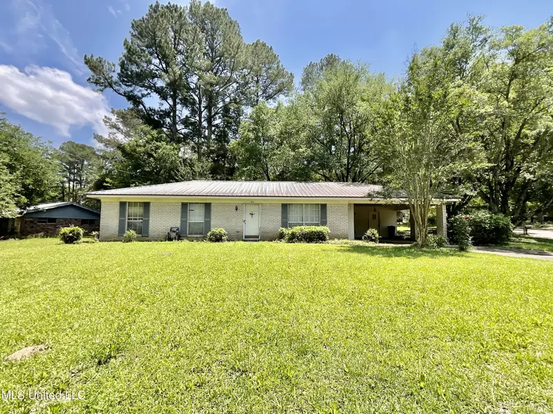 214 Green Avenue, Mendenhall, MS 39114