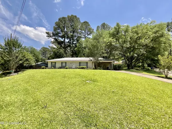 Mendenhall, MS 39114,214 Green Avenue