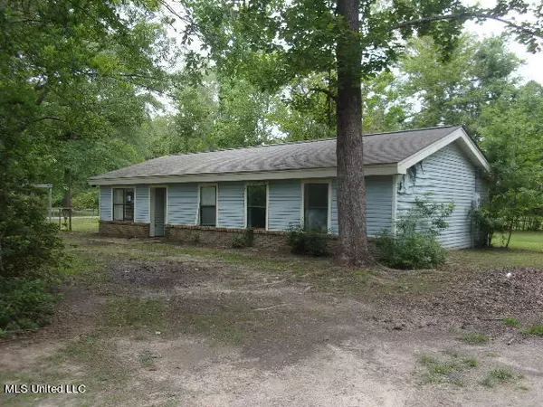 100 Dogwood Circle, New Augusta, MS 39462