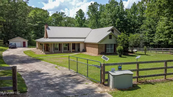 4415 Dogwood Court, Terry, MS 39170