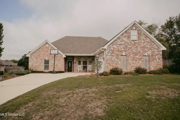 Clinton, MS 39056,104 Rosalie Court