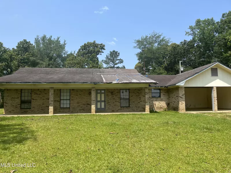 46 Heddie Ben Road, New Hebron, MS 39140