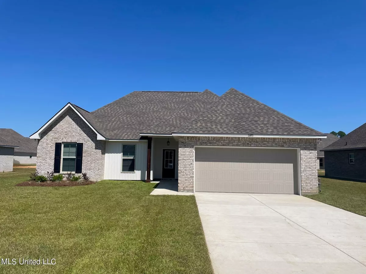 Ocean Springs, MS 39564,11493 Rosalie Place