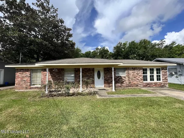 321 Lawler Avenue, Long Beach, MS 39560