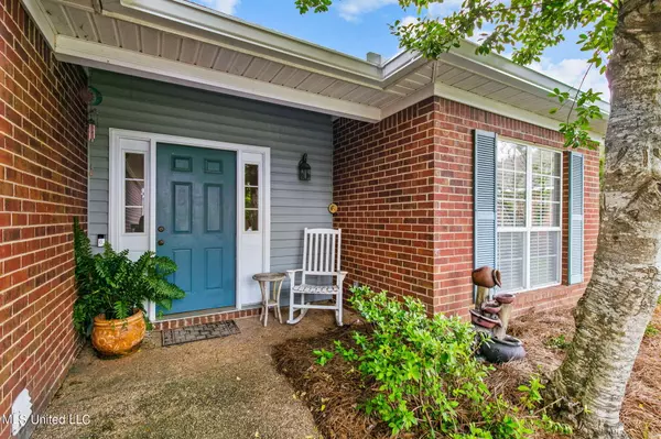 Byram, MS 39272,23 Old Bridge Cove