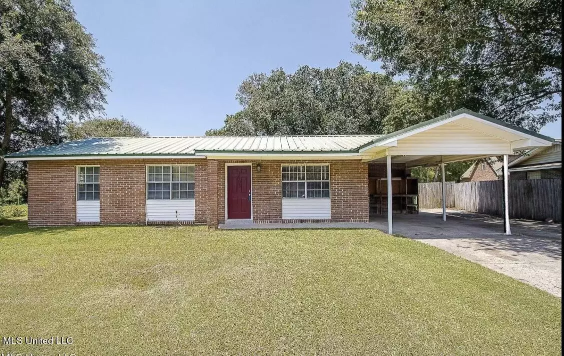 Pascagoula, MS 39581,1803 Cherokee Drive