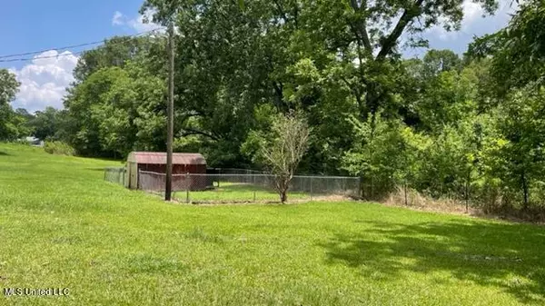 Newton, MS 39345,1795 Pecan Road