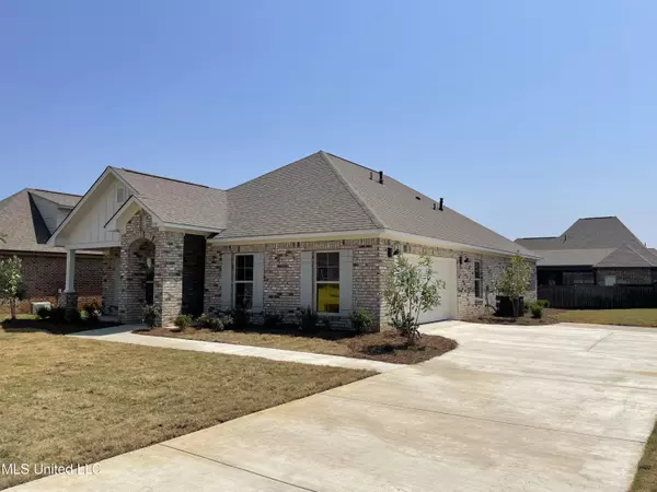 Canton, MS 39046,137 Sweetbriar Circle