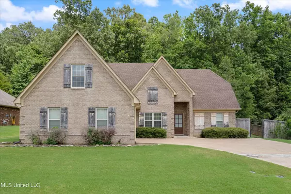 2228 Lesterfield Place, Nesbit, MS 38651