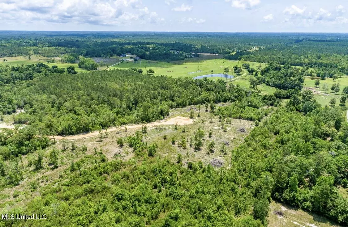 Kiln, MS 39556,Mo'S Rd.