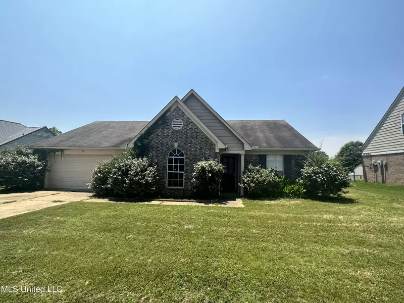 113 Oakleigh Drive, Batesville, MS 38606