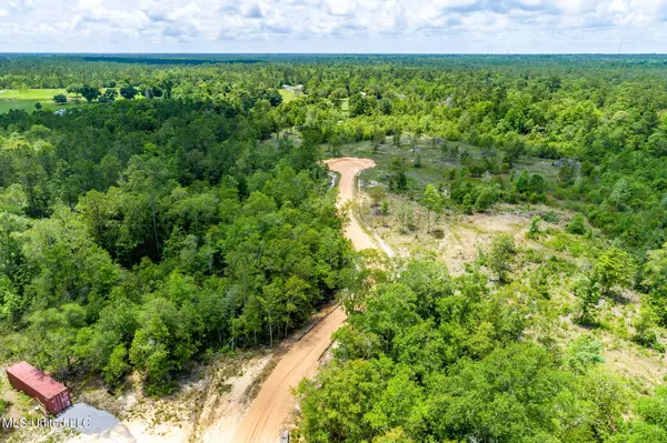 Kiln, MS 39556,Mo'S Rd.