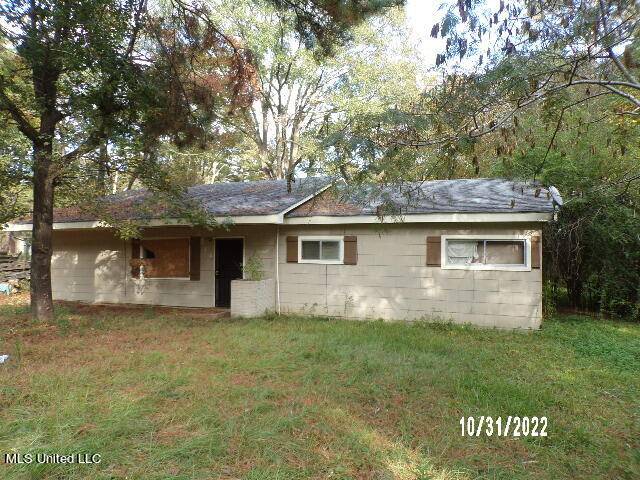 2814 Charleston Drive, Jackson, MS 39212