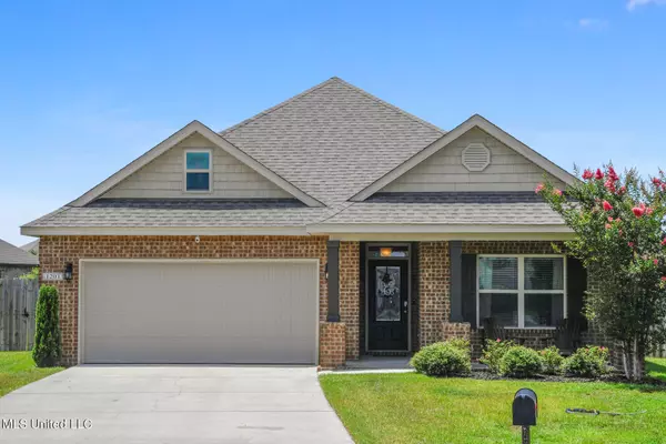 1201 Barberry Cove, Ocean Springs, MS 39564