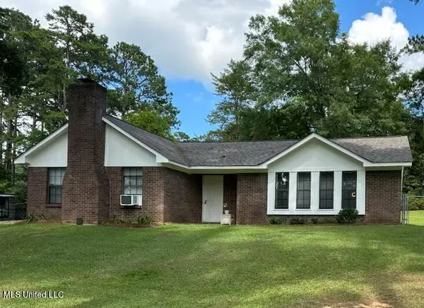 107 Lakeland Drive, Florence, MS 39073