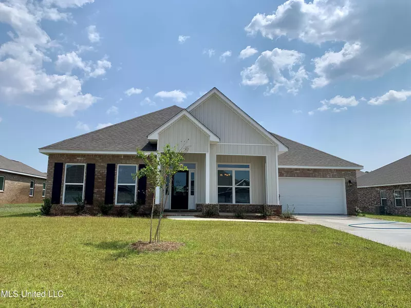 15236 Woodmanse Way, D'iberville, MS 39540