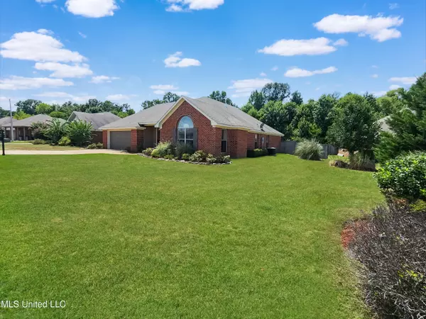 Pearl, MS 39208,812 Clubhouse Drive