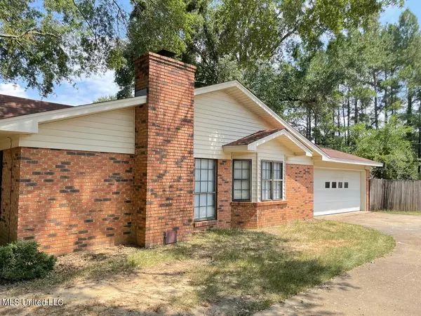 Madison, MS 39110,143 Twin Oaks Drive