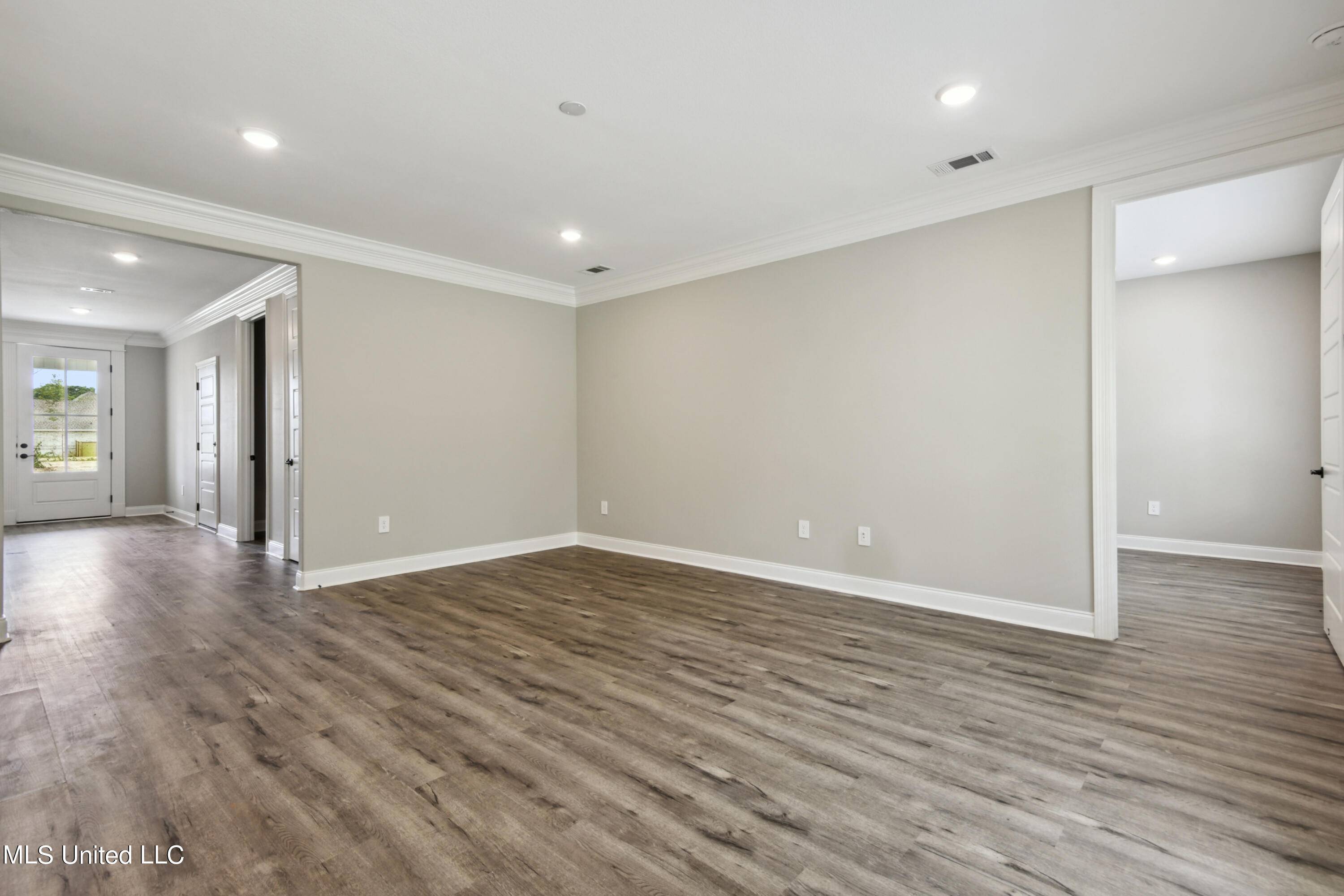 Gulfport, MS 39503,16810 W Landon Green Drive