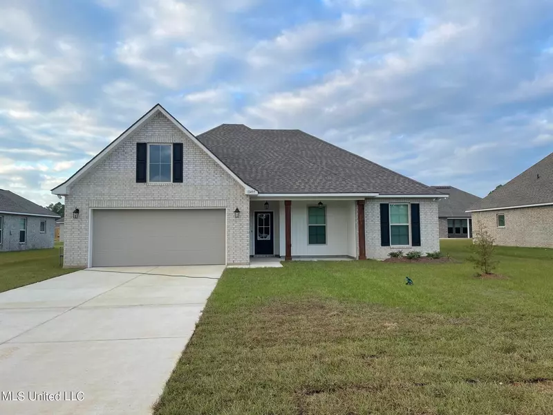 11497 Memphis Circle, Ocean Springs, MS 39564