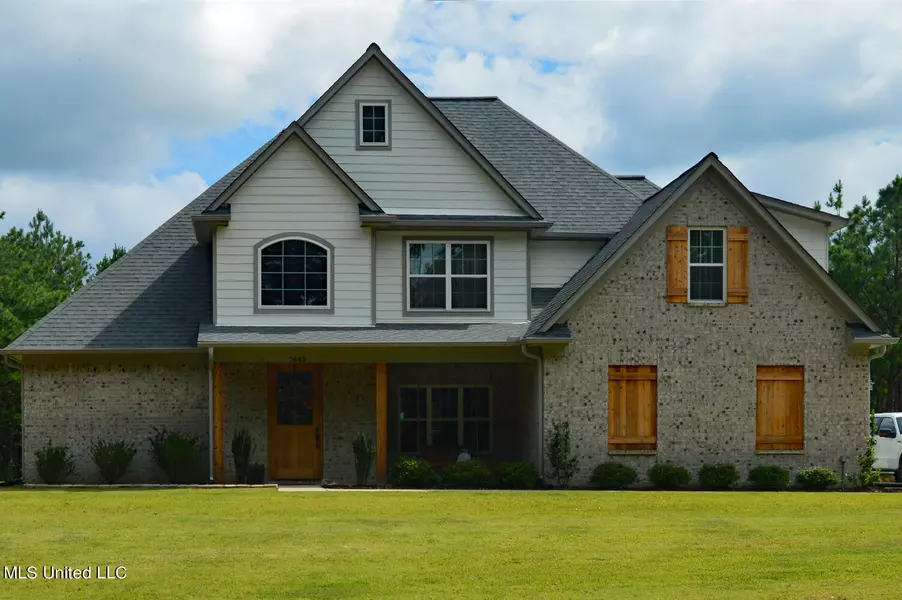 7643 Dean Road, Lake Cormorant, MS 38641