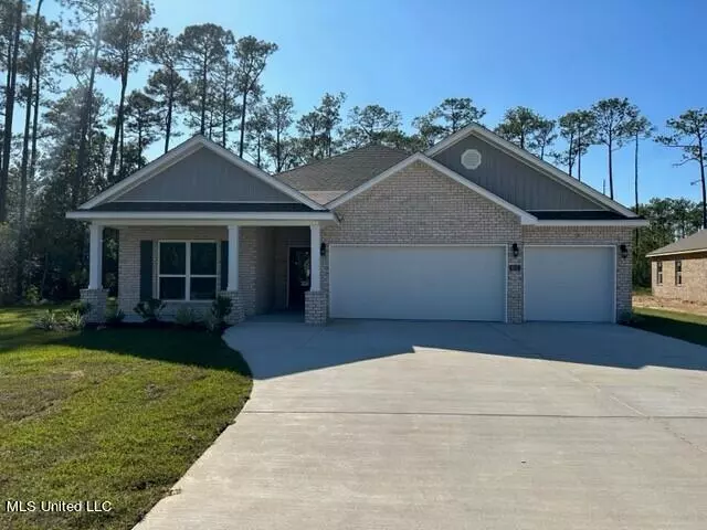 Ocean Springs, MS 39564,6225 Sandhill Cove