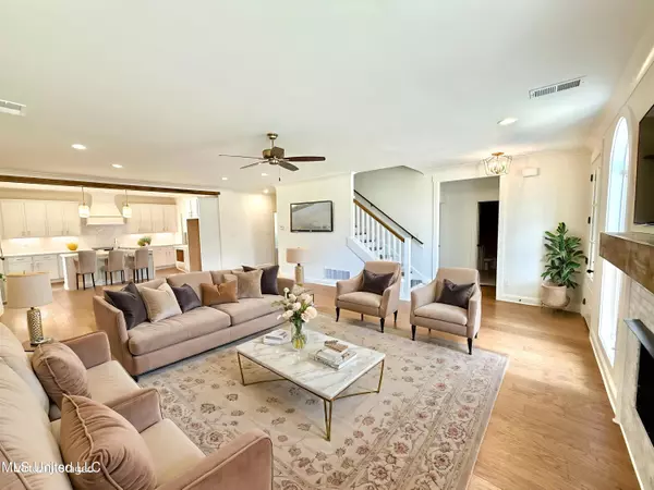 Southaven, MS 38672,6612 Grand Oak Lane