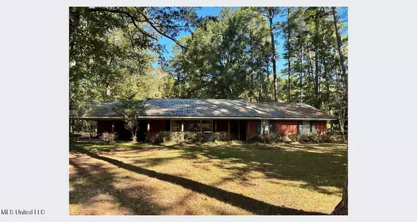 1578 Old Hwy 80, Forest, MS 39074