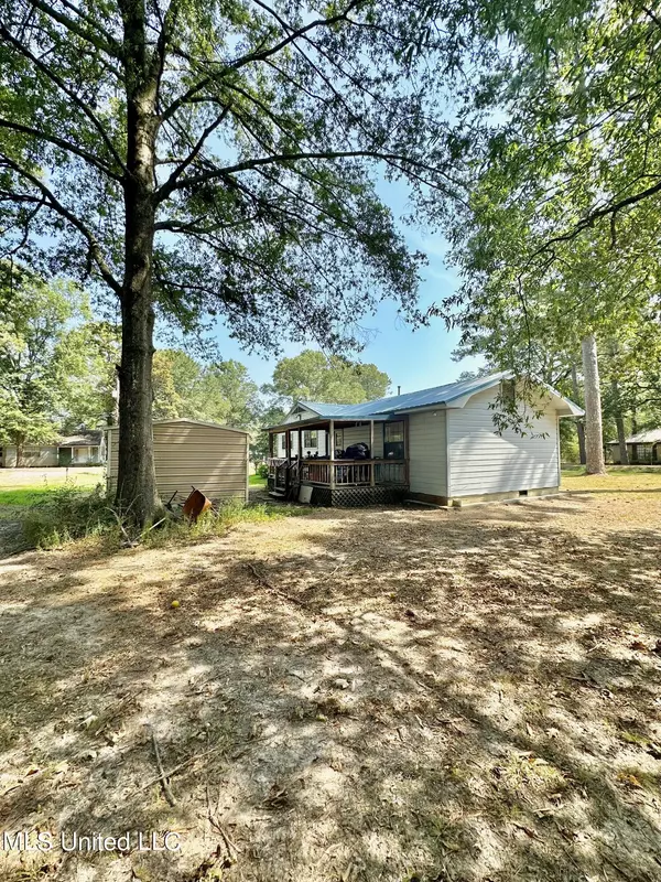 Forest, MS 39074,707 Bailey Street