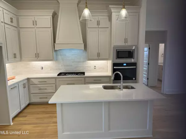 Canton, MS 39046,303 Birch Court #Lot 32