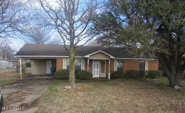 813 Sasse Street,  Clarksdale,  MS 38614