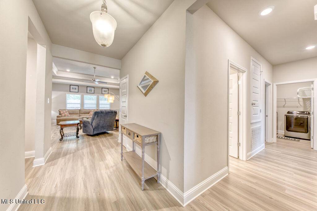 Biloxi, MS 39532,8436 Poplar Trail