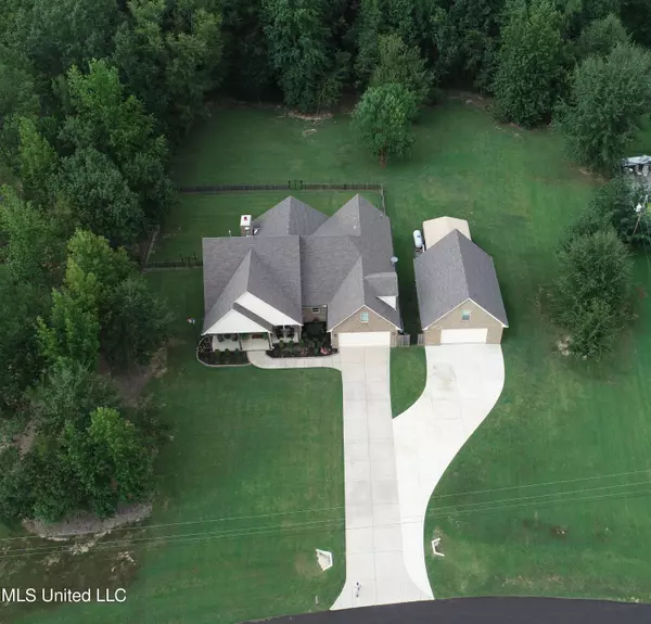 Byhalia, MS 38611,74 Vance Cove