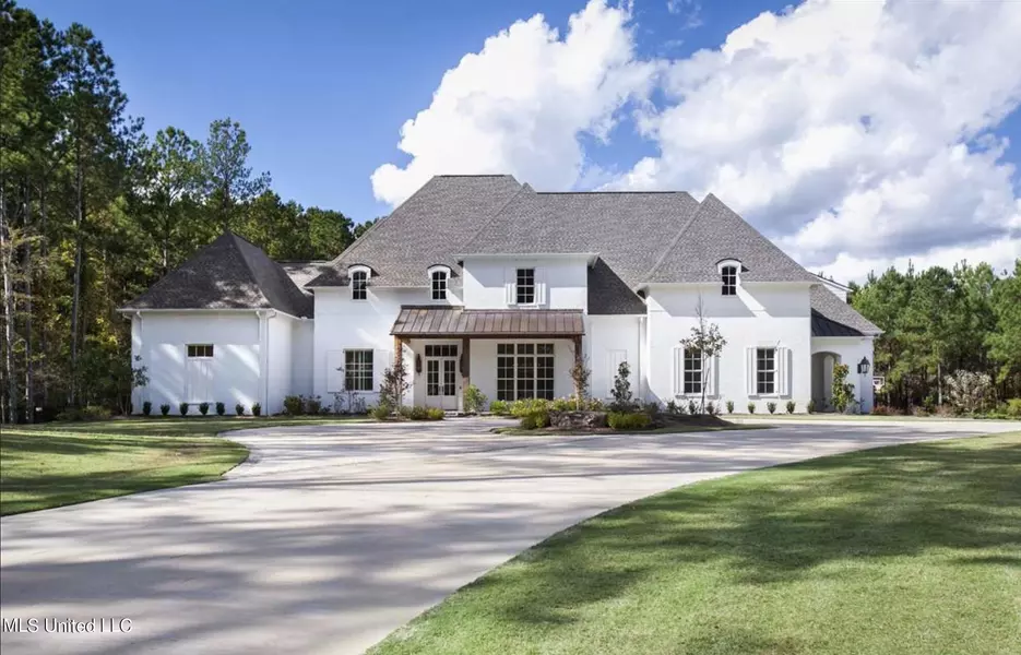 106 Hidden Glades, Ridgeland, MS 39157