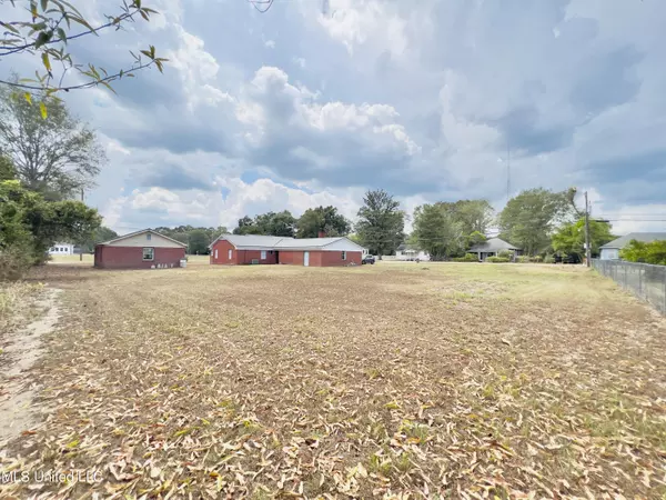 Beaumont, MS 39423,906 Fourth Street