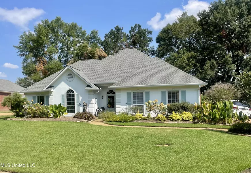 321 Arlington Cir, Ridgeland, MS 39157